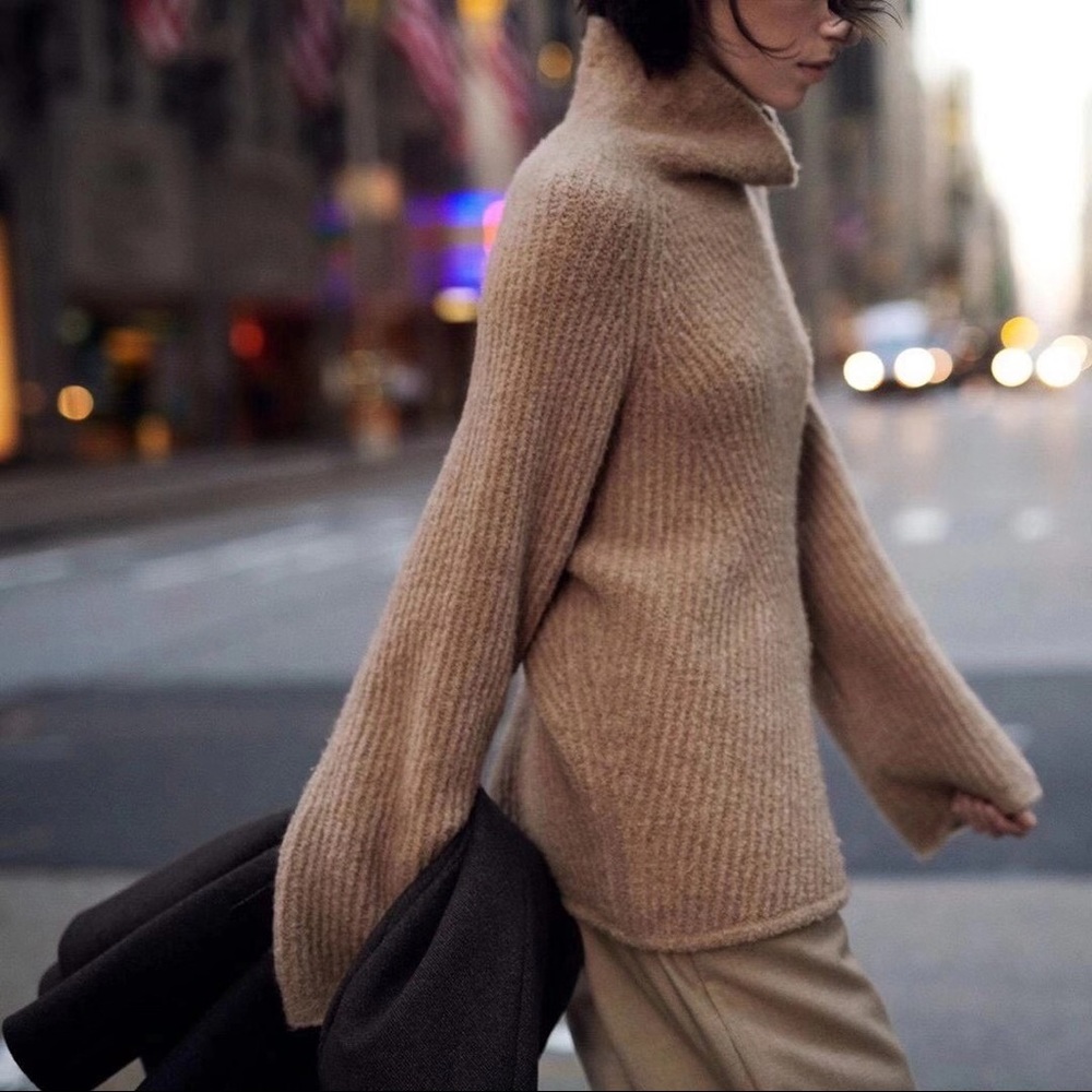 Theory Moving Rib Turtleneck Sweater
